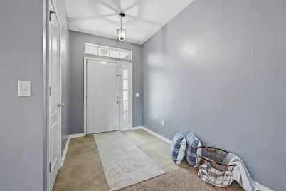 2037 Catline Circle, Navarre, FL 32566 - Photo 9
