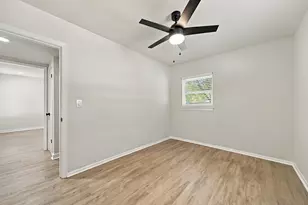 316 SW Hollywood Blvd, Fort Walton Beach, FL 32548 - Photo 13