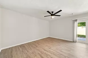 316 SW Hollywood Blvd, Fort Walton Beach, FL 32548 - Photo 15