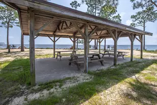 1212 Shipley Dr, Niceville, FL 32578 - Photo 63