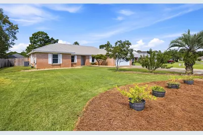 1212 Shipley Drive, Niceville, FL 32578 - Photo 5
