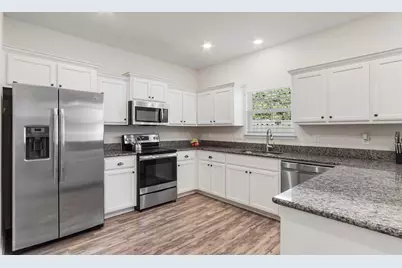 22 Sawyer Court, Freeport, FL 32439 - Photo 7