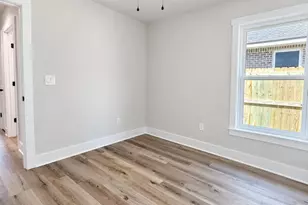 880 E Walnut Ave, Crestview, FL 32539 - Photo 21