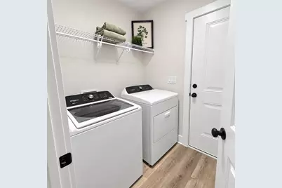 880 E Walnut Avenue, Crestview, FL 32539 - Photo 15