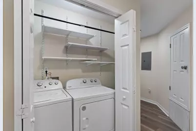 7208 Majestic Boulevard, Navarre, FL 32566 - Photo 17