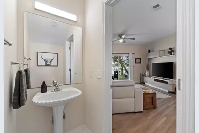 7208 Majestic Boulevard, Navarre, FL 32566 - Photo 13