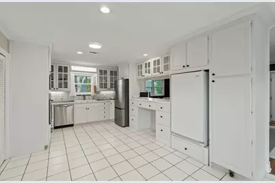 901 Valparaiso Boulevard, Niceville, FL 32578 - Photo 13