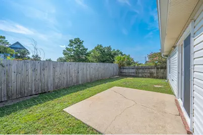 7648 Chablis Circle, Navarre, FL 32566 - Photo 35