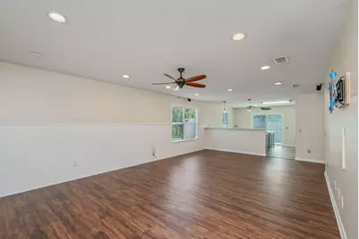 7648 Chablis Circle, Navarre, FL 32566 - Photo 7