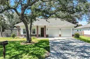 610 5th St, Destin, FL 32541 - Photo 1