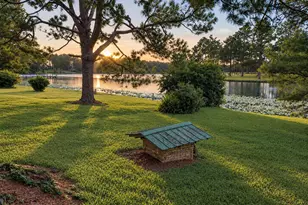 991 Pinewood Dr, Defuniak Springs, FL 32433 - Photo 5