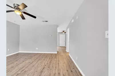 413 Hickory Avenue, Niceville, FL 32578 - Photo 3