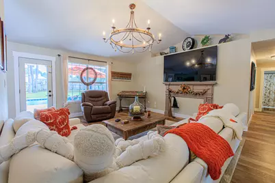 7535 Brewster Street, Navarre, FL 32566 - Photo 5