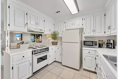 22522 Front Beach Road #UNIT E, Panama City Beach, FL 32413 - Photo 5