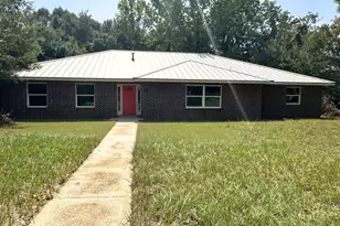 18 Hickory Ave, Shalimar, FL 32579 - Photo 1