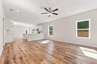 101 Horizon Way, Crestview, FL 32539 - Photo 5