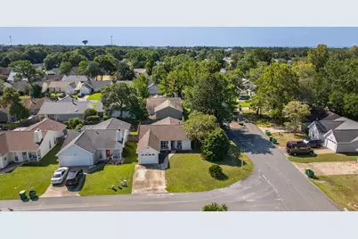 139 Midland Court, Niceville, FL 32578 - Photo 7