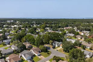 139 Midland Ct, Niceville, FL 32578 - Photo 45
