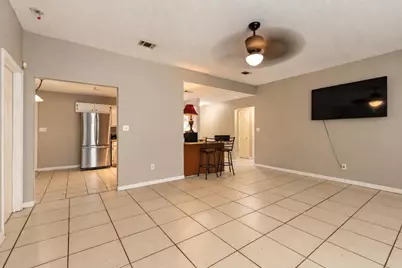 2005 Commodore Drive, Navarre, FL 32566 - Photo 9