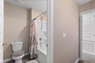 420 Scarborough St, Crestview, FL 32539 - Photo 25
