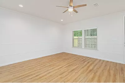 445 E Cobb Avenue, Crestview, FL 32539 - Photo 23