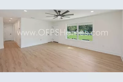118 NE Oregon Drive, Fort Walton Beach, FL 32548 - Photo 9