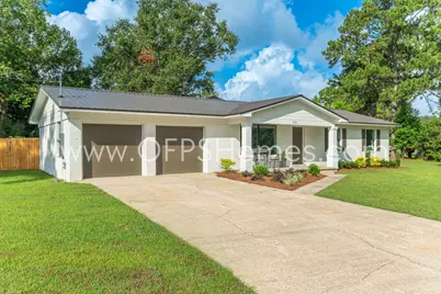 118 NE Oregon Drive, Fort Walton Beach, FL 32548 - Photo 5