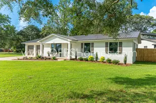 118 NE Oregon Dr, Fort Walton Beach, FL 32548 - Photo 3