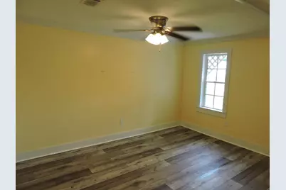 201 Dixie Street, Crestview, FL 32536 - Photo 3
