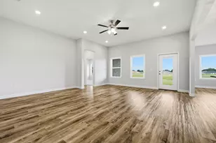 6132 Mildreds Wy, Crestview, FL 32539 - Photo 3