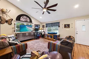 635 Southside Dr, Holt, FL 32564 - Photo 19