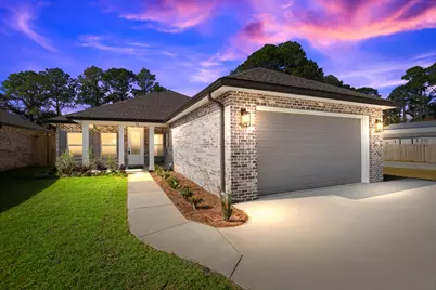 305 Howard Street, Niceville, FL 32578 - Photo 1