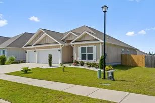 504 Mary Lou Way, Crestview, FL 32539 - Photo 3