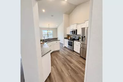 2019 Broad Street, Crestview, FL 32536 - Photo 9