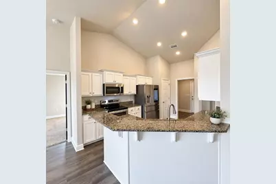 2019 Broad Street, Crestview, FL 32536 - Photo 7