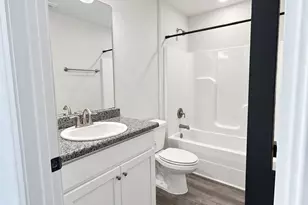 2019 Broad St, Crestview, FL 32536 - Photo 21