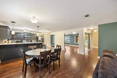 2883 Dunsmuir Drive, Navarre, FL 32566 - Photo 13
