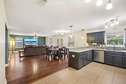 2883 Dunsmuir Drive, Navarre, FL 32566 - Photo 11