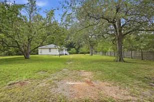 3894 Sunnyside Ave, Laurel Hill, FL 32567 - Photo 35