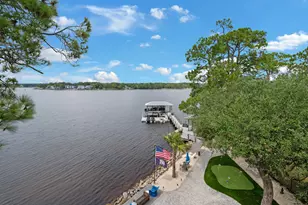 1027 Christy Dr, Niceville, FL 32578 - Photo 79