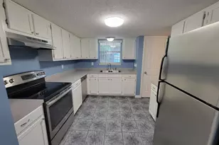 2415 Suwanee Ln, Fort Walton Beach, FL 32547 - Photo 3