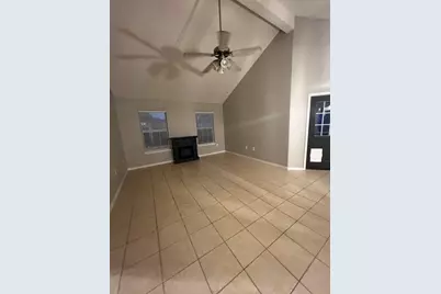 359 NW Canterbury Circle, Fort Walton Beach, FL 32548 - Photo 5