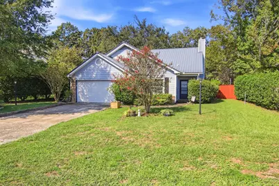 2129 Bellmeade Circle, Navarre, FL 32566 - Photo 3