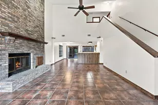 636 Fir Ave, Niceville, FL 32578 - Photo 3