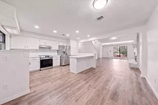 636 Fir Ave, Niceville, FL 32578 - Photo 17