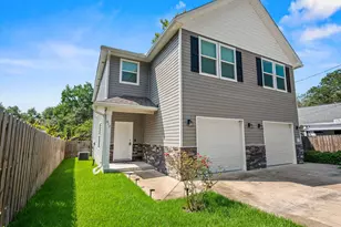 617 31st St, Niceville, FL 32578 - Photo 1
