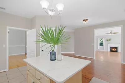 876 The Masters Boulevard, Shalimar, FL 32579 - Photo 13
