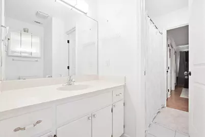 401 E Beach Drive #APT C4, Panama City, FL 32401 - Photo 11