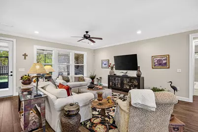 389 Meadow Lake Drive, Freeport, FL 32439 - Photo 9