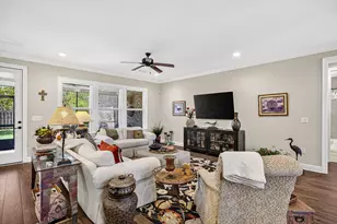 389 Meadow Lake Dr, Freeport, FL 32439 - Photo 9